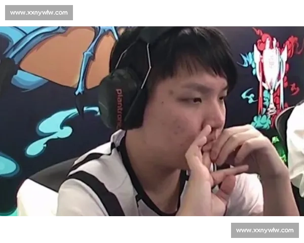 AJ操作盖伦翻盘全场惊艳表现震撼观众热血瞬间解析